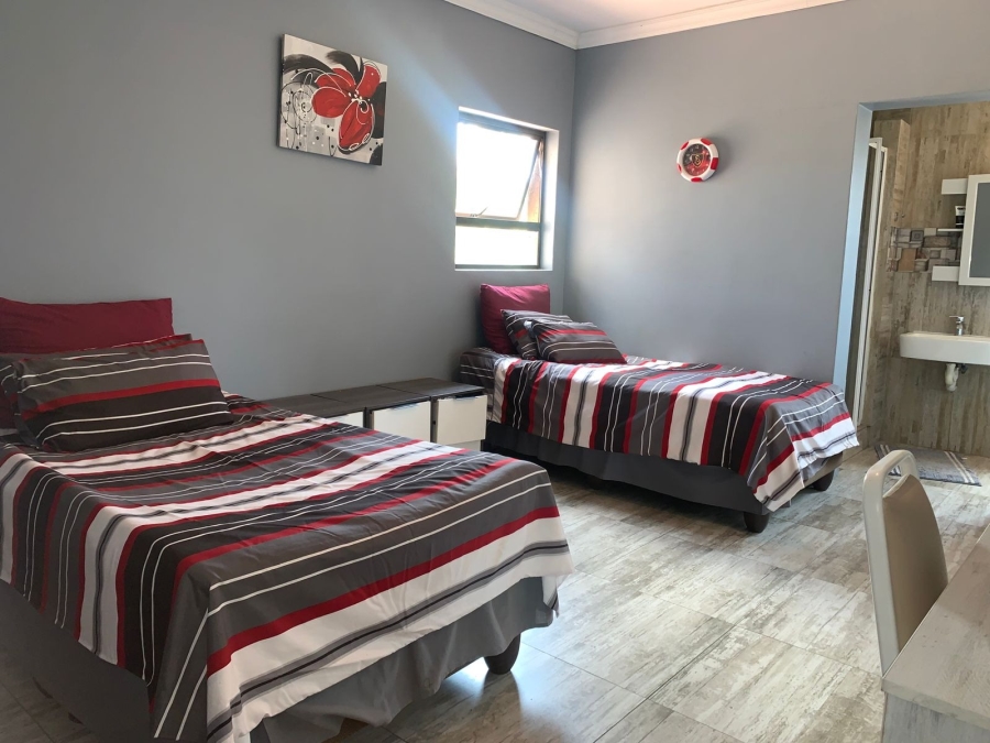 5 Bedroom Property for Sale in Cashan North West